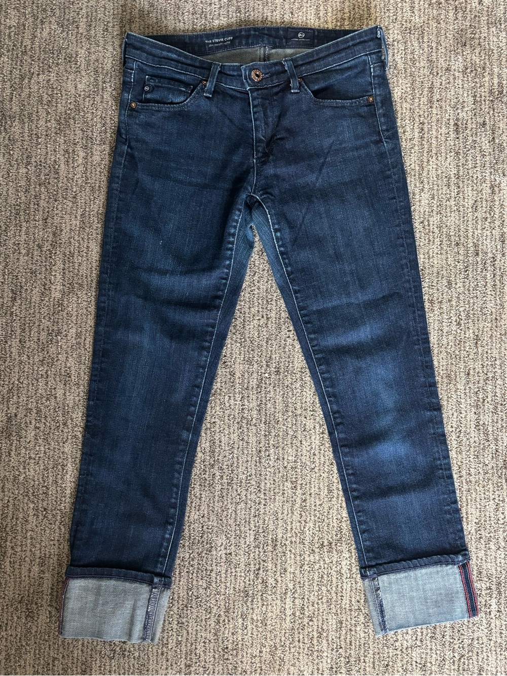 AG Denim Adriano Goldschmeid Size 26 “The Stevie Cuff” Cropped Jeans Like New